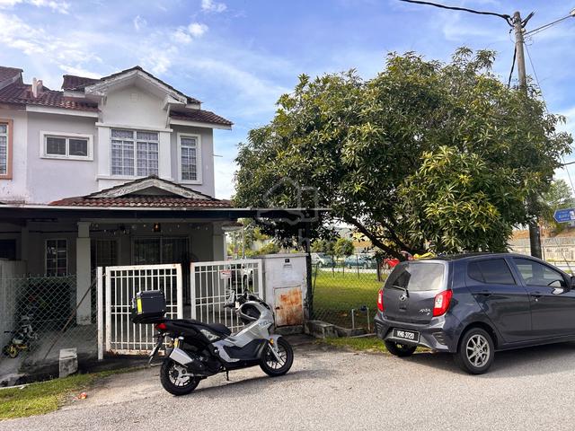 2 storey @ Sri Pristana 3 Saujana Utama Sg Buloh Selangor For Rent 1