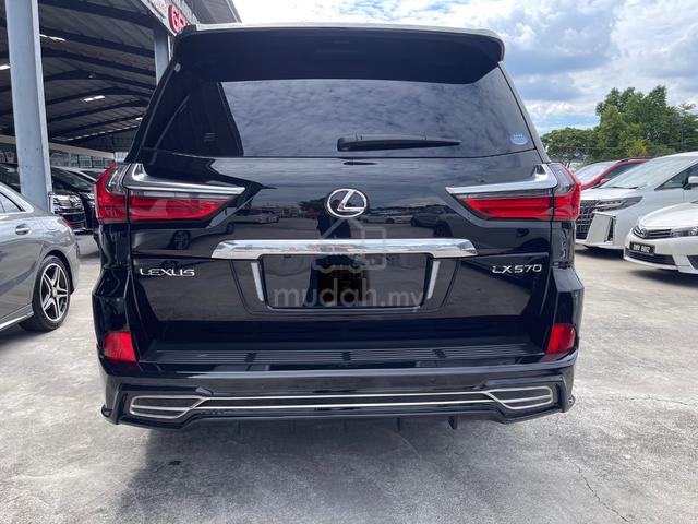 2017 Lexus LX570 5.7 (A) - 5