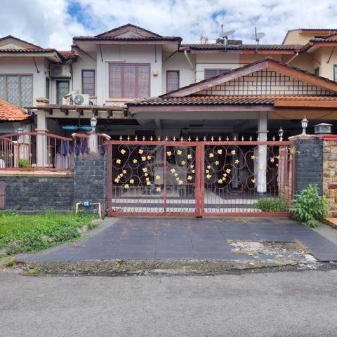 Double Storey Terrace, Kota Damansara, Petaling Jaya 1