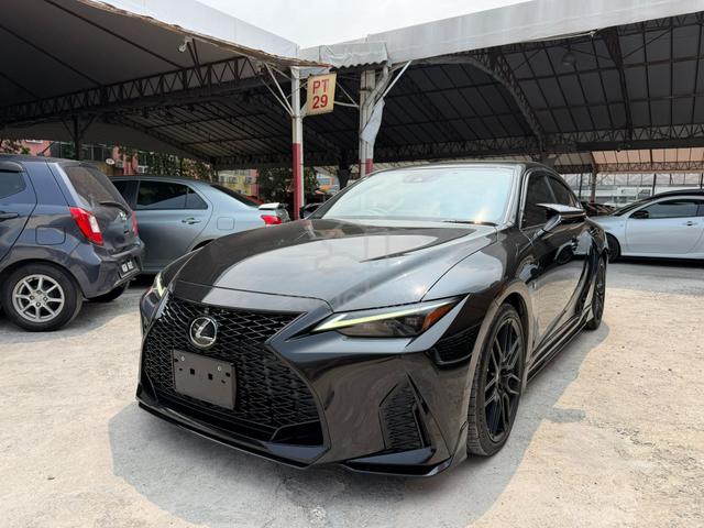 2021 Lexus IS300 F SPORT MODE BLACK SUNROOF 4CAM - 1