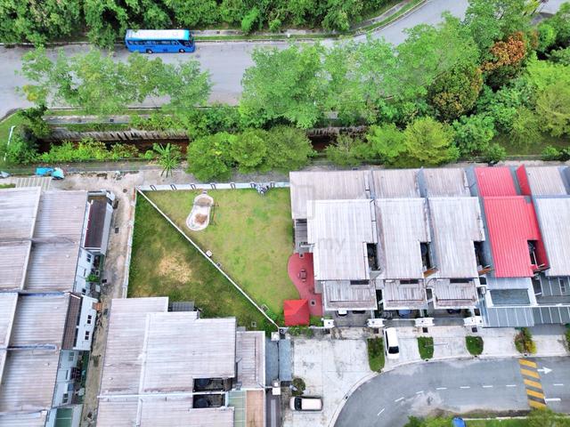 CORNER HUGE LAND|Taman TTDI Grove Kajang OPEN FACING | 2 Storey House 1
