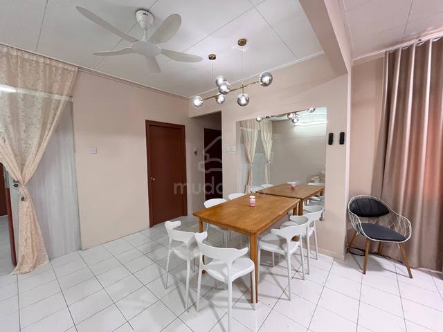 Sri Baiduri Apartment 1