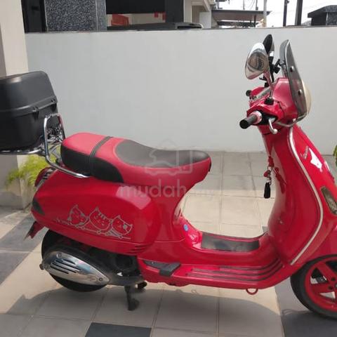 Vespa  LX150 - photo 2 of 8