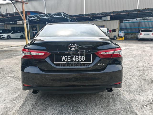 2021 Toyota Camry 2.5V (A) Full Service - 4