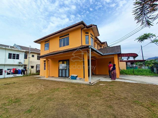 CORNER LOT | 2 Storey Terrace Anggerik 3B Bukit Sentosa Rawang 1