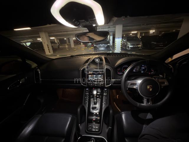 2013 Porsche CAYENNE 3.0 S HYBRID 958 (A) - 5