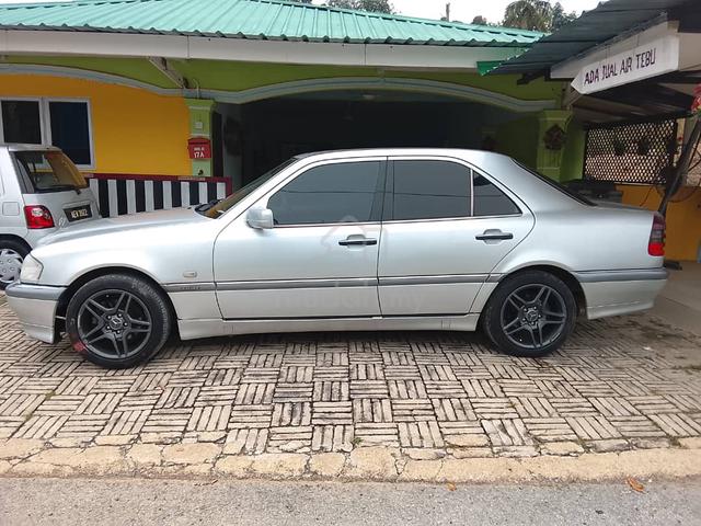 1995 Mercedes Benz 200 2.0 W123 (A) - 4