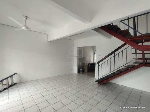 Lep 2 Storey 4R3B Lestari Putra Permai MRT Equine Seri Kembangan 1