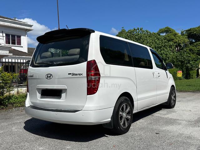 Hyundai GRAND STAREX 2.5 ROYALE 5 YEARS WARRANTY - 3