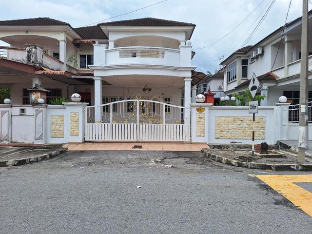 Semi-detached house at Nibong Tebal 1