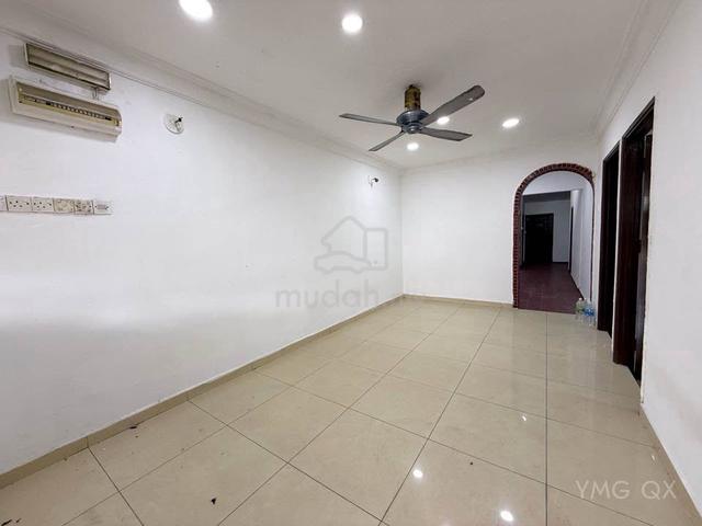 Pandamaran 1 Stoery 20x80 Renovated Good Condition 100% Loan Limited 1