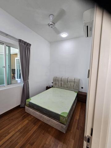 Tri Tower Residence @ 5mins walk to CIQ | Common Room Include ALL 1