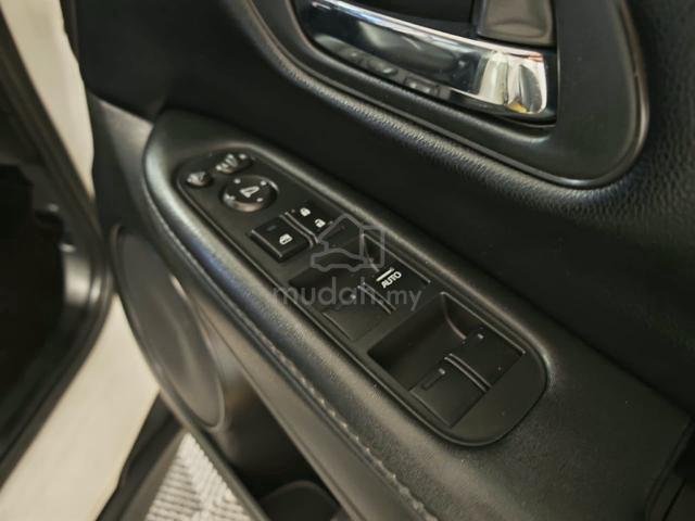 2016Honda HR-V S-Spec 1.8 (A) Loan Kedai/Loan Bank - 5