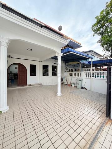 Freehold 2-Storey House With Strategic Location Near Pantai Hospital 1