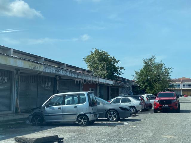 Bukit Puchong Single Storey Link Factory 3