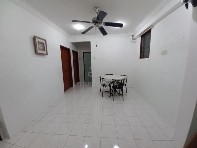 Tanjung Court 1