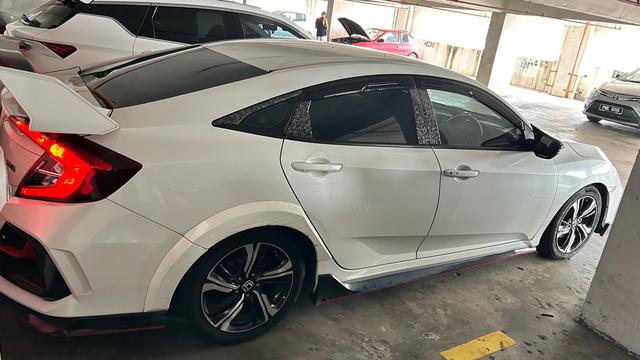 2016 Honda CIVIC 1.5 TC (A) - 5