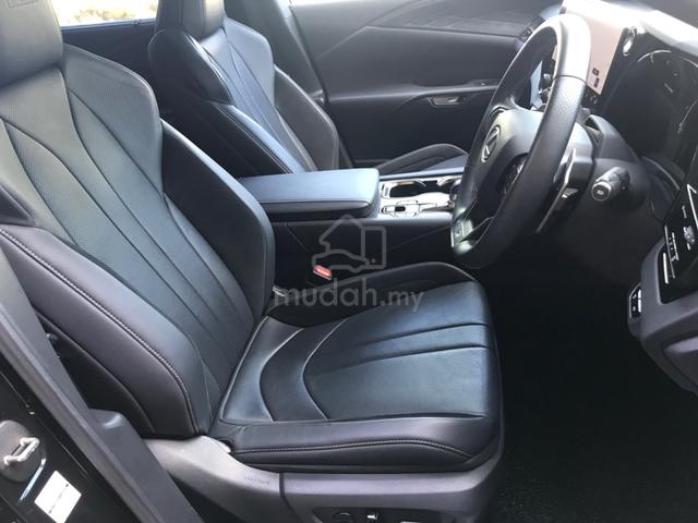 2024 Lexus RX350 FSport PR 360 Camera Black Leathe - 5