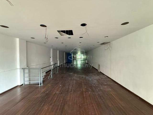 Petaling Street 2sty sholot For Rent 1