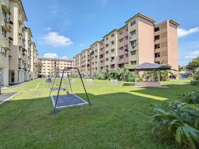 Flat PKNS Seksyen 7 Shah Alam 1