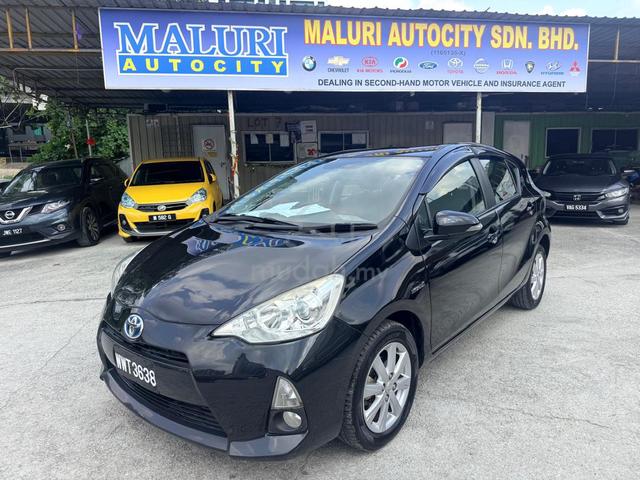 2012 Toyota PRIUS C 1.5 (HYBRID) (A) - 1
