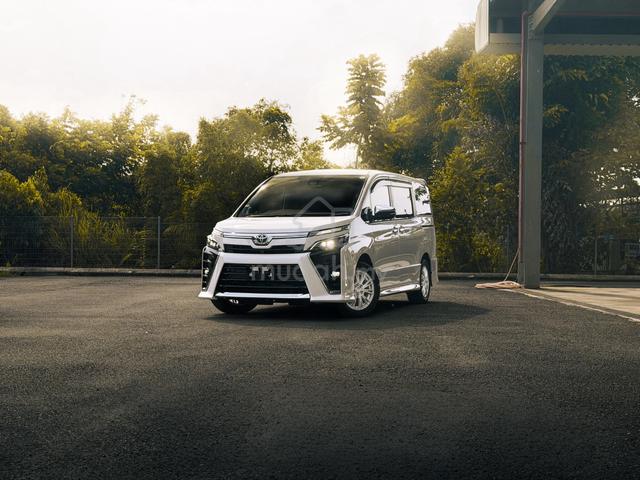 2021 Toyota VOXY 2.0 ZS KIRAMEKI III (A) - 1