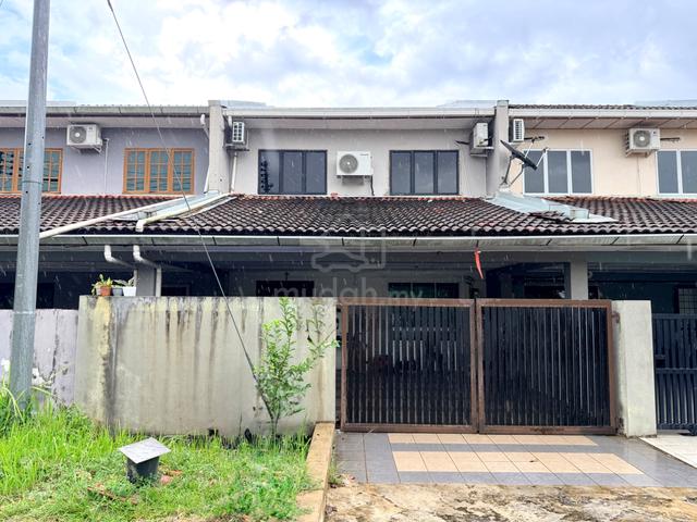 100% LON, Double Storey, UNI VISTA 1