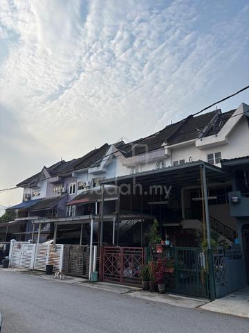 Lembah Maju Town Ampang Town House 1