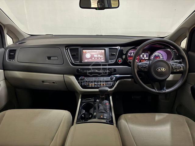 2018 Kia GRAND CARNIVAL 2.2 D (A) 3 YEAR WARRANTY - 3