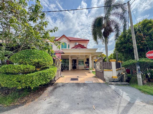 CORNER LOT Double Storey Terrace House Seksyen 9 Bandar Baru Bangi 1