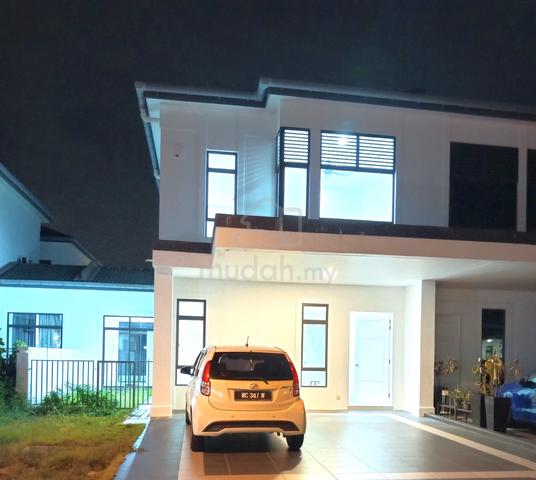 [RENOVATED TYPE A] 2 Stry AVENHAM GARDENS @ Eco Grandeur Puncak Alam 1
