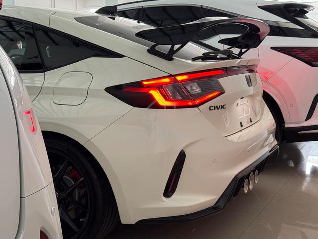 2025 SALE 382KM SA Honda CIVIC TYPE R FL5 (M) - 4