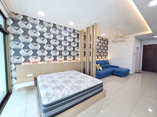 Parc Regency 1