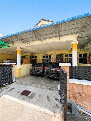 Easy access to highway. Tmn Seri Murni Sg Dua Butterworth 1