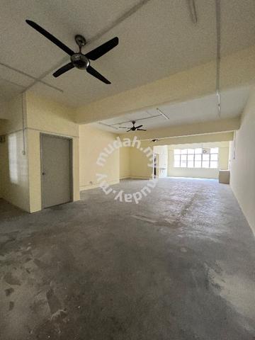 TTDI Grove, Kajang Perdana office Upstair 3rd floor For Rent 1