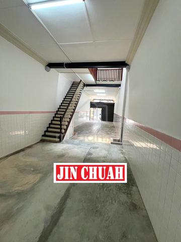 2000sf  2 Storey Commercial Shophouse Hutton Lane Transfer Georgetown 1