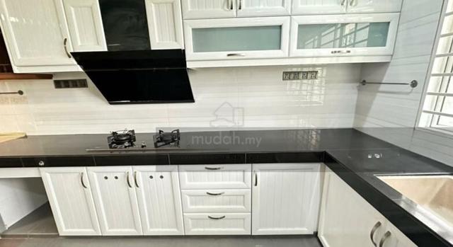 Walk to LRT! Renovated BK5 Double Storey | Spacious | Freehold | 1
