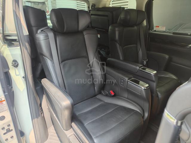 2017 Toyota VELLFIRE 2.5 ZG (A) PILOT SEATS - 5