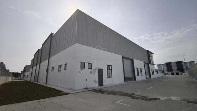 Brand new Eco Business Park 1 Phase 3 Single Storey Semi D Factory 1
