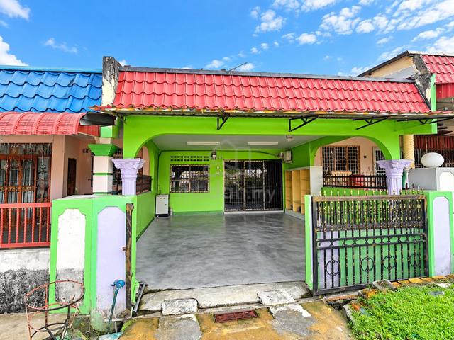 Geran selamanya teres setingkat Taman Bahau Negeri Sembilan 1