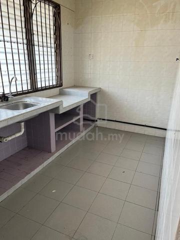 Desa Green Apartment (Jelutong) 1