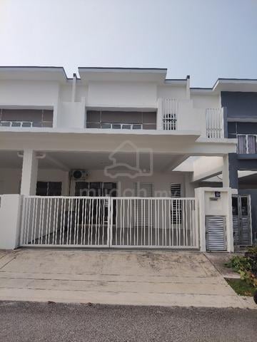 Ara Sendayan house for rent 1