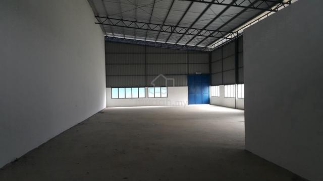 Semi-D Factory 12000sqft @ Taman Industri Waja 1