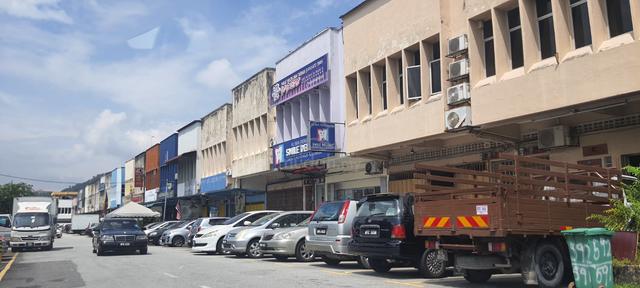 Ground Floor Shop 1300 Sf Near Taman Ehsan Kepong Kuala Lumpur Rent 1