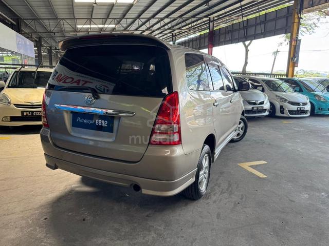 2005 Toyota INNOVA 2.0 E (M) - 4