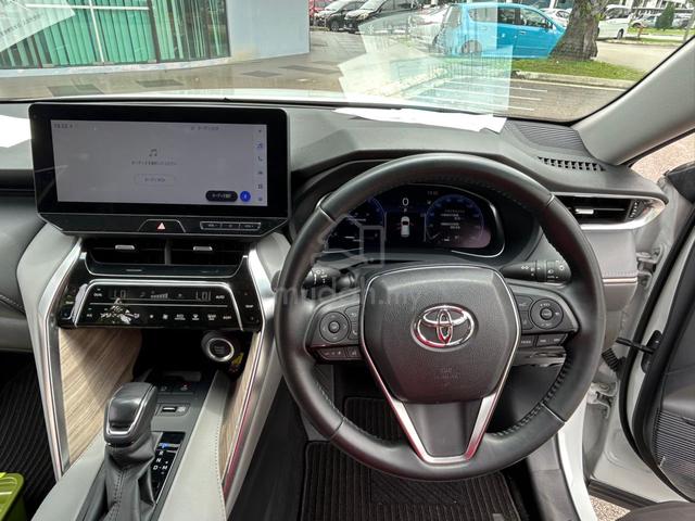 GRAY Interior‼️Low Mileage Toyota HARRIER 2.0 G - 5