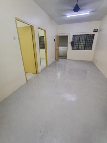 Pangsapuri Kuang 1