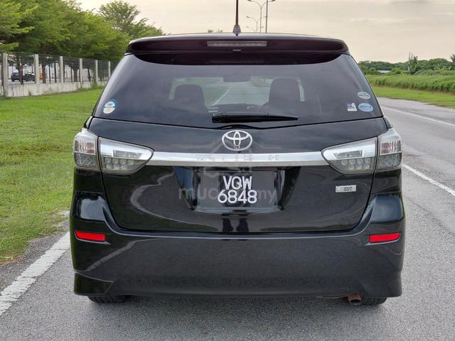 LOAN KEDAI MUKA 2013 Toyota WISH 1.8 ZGE20 NFL - 4