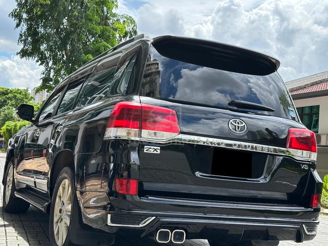 ネットオフ 送料得店  4.6 Landcruiser Toyota ZX Cars - 2015 2014 V8 Loaded Full 口紅