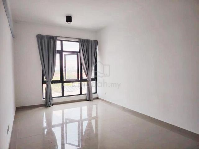 The Louvre @ Country Heights 1